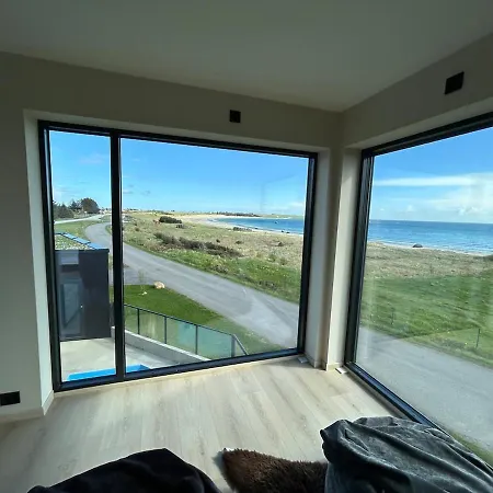 House With Pool And Steam Bath On The Beach! Βίλα Farsund