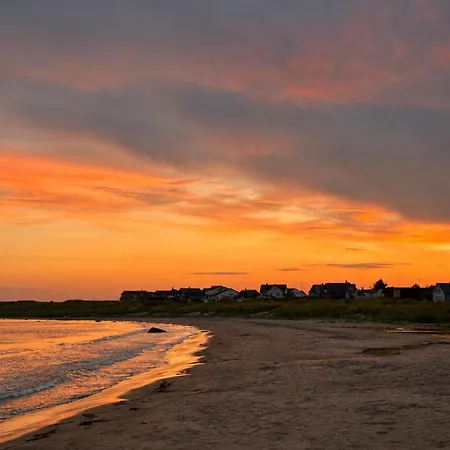 House With Pool And Steam Bath On The Beach! فيلة